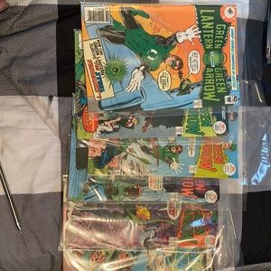 Green lantern and green arrow comics